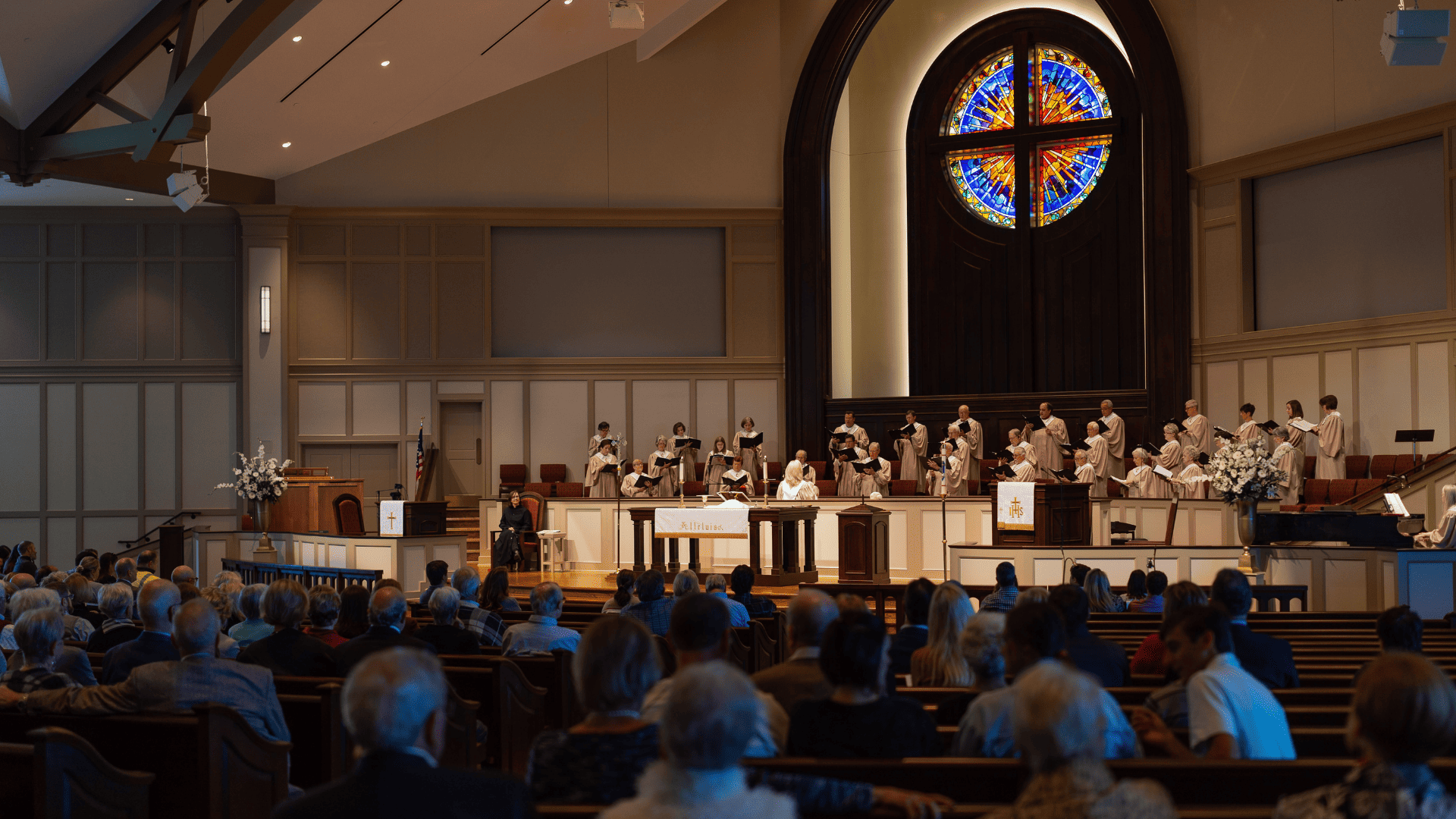 Traditional Worship Services in Asbury United Methodist Church Birmingham, AL